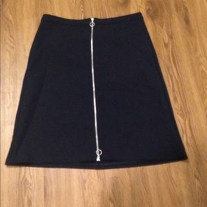 Zipper skirt